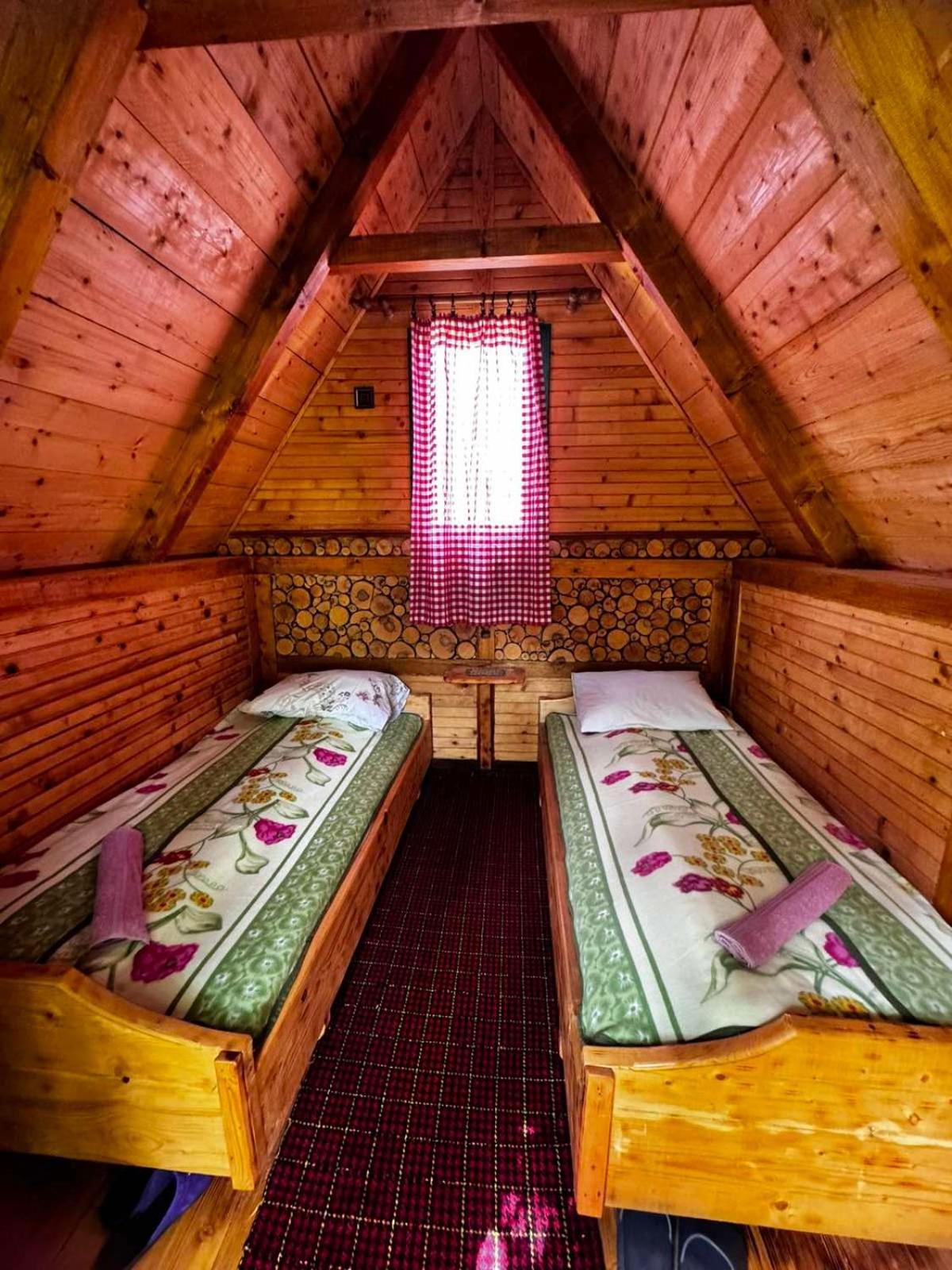Durmitorska Koliba Sa Kupatilom Villa Zabljak  Phòng bức ảnh
